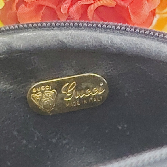 GUCCI CROSSBODY PURSE - Picture 2 of 11